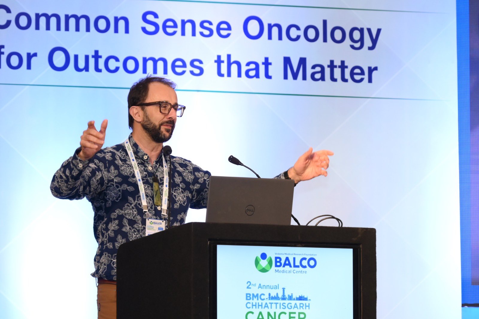 Chris Jackson speaking about Common Sense Oncology at BALCO Medical Centre in Raipur, India